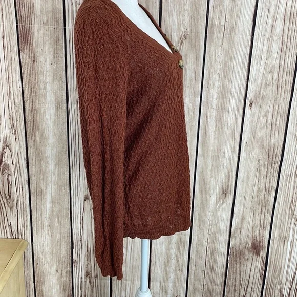 Maurice’s Red/Brown Dark Caramel Color Open Knit Sweater Medium - Picture 7 of 10
